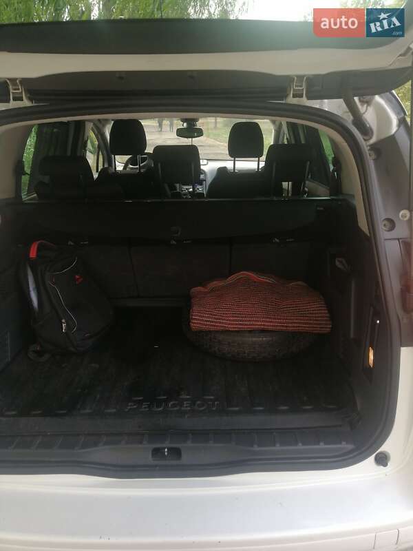 Peugeot 5008 2010