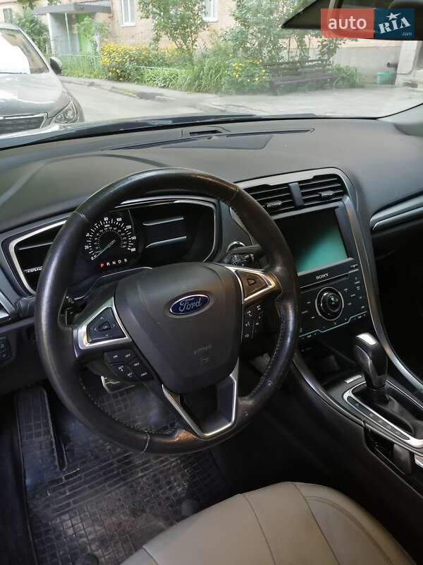 Ford Fusion 2013
