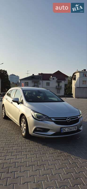 Opel Astra 2016