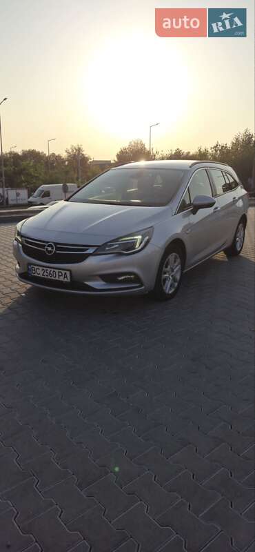 Opel Astra 2016