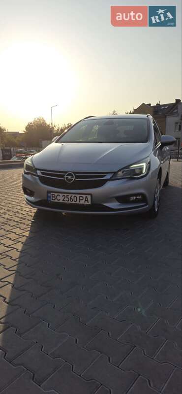 Opel Astra 2016