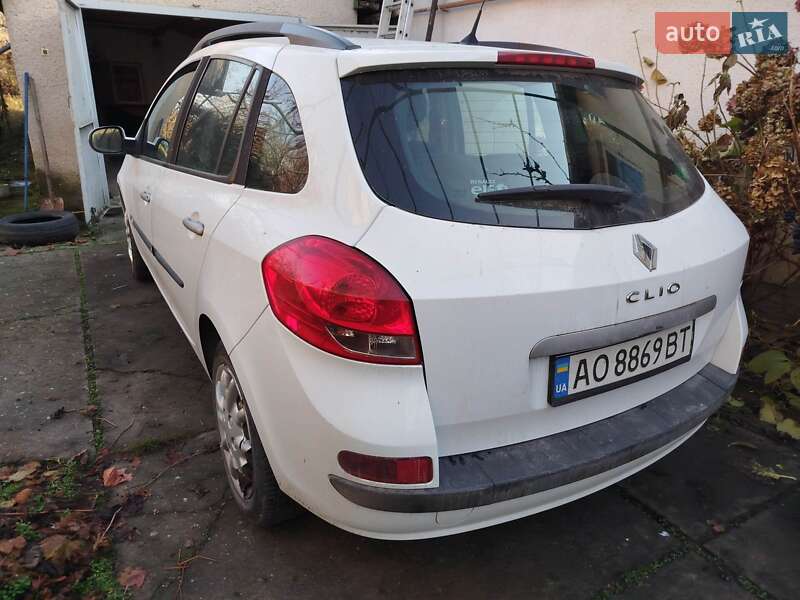 Renault Clio 2010