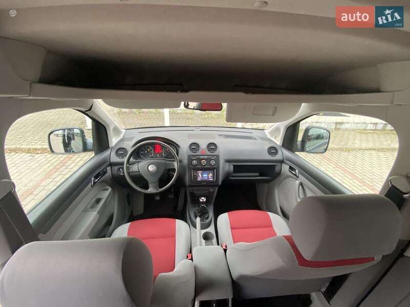 Volkswagen Caddy 2010