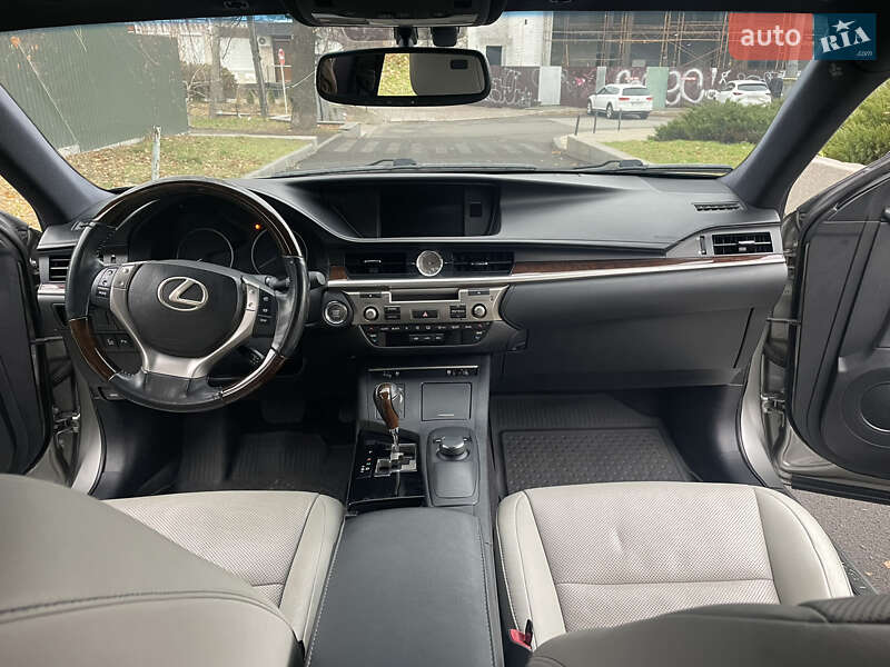 Lexus ES 2014