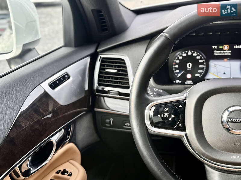 Volvo-31