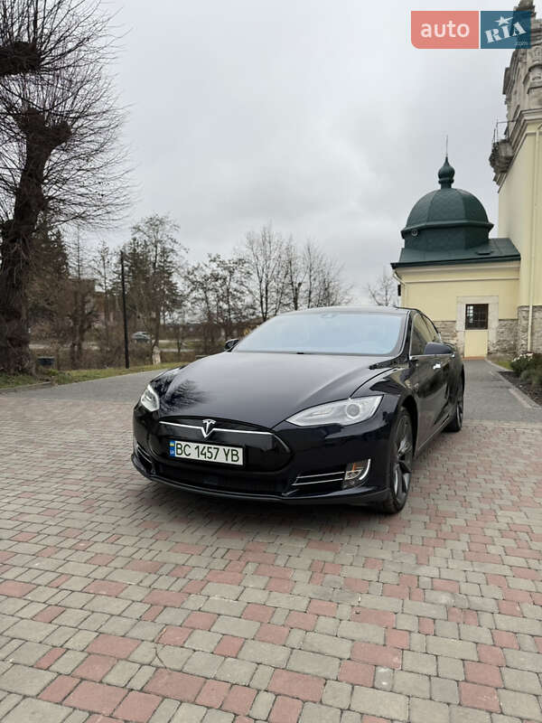 Tesla-30
