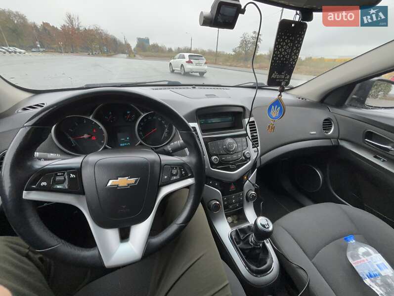 Chevrolet Cruze 2011