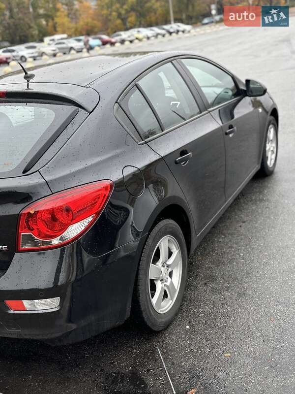 Chevrolet Cruze 2011