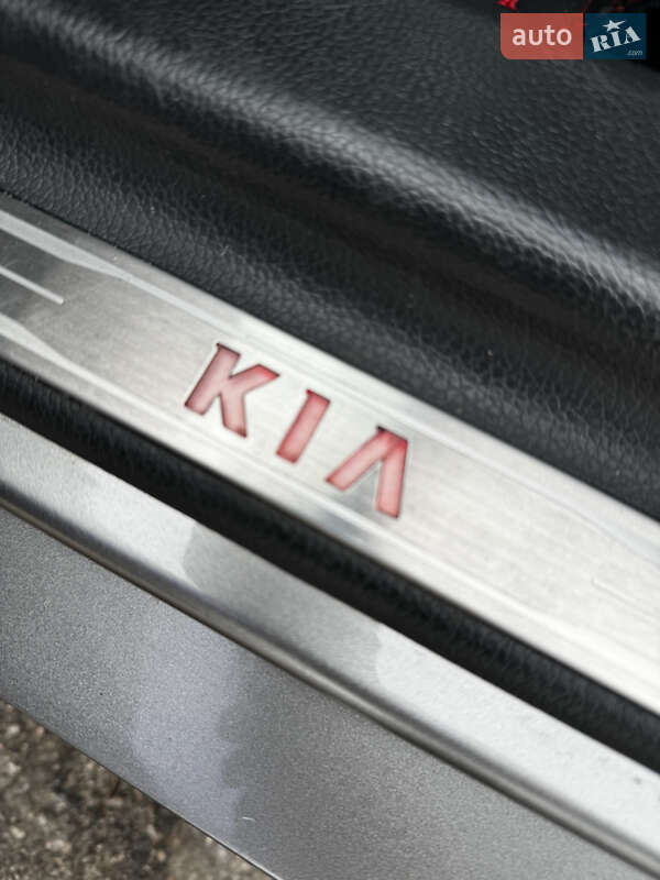 Kia Optima 2011