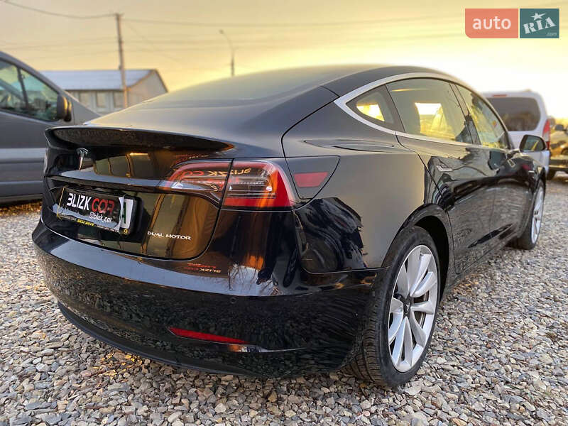 Tesla Model 3 2018