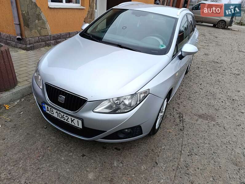 SEAT-8