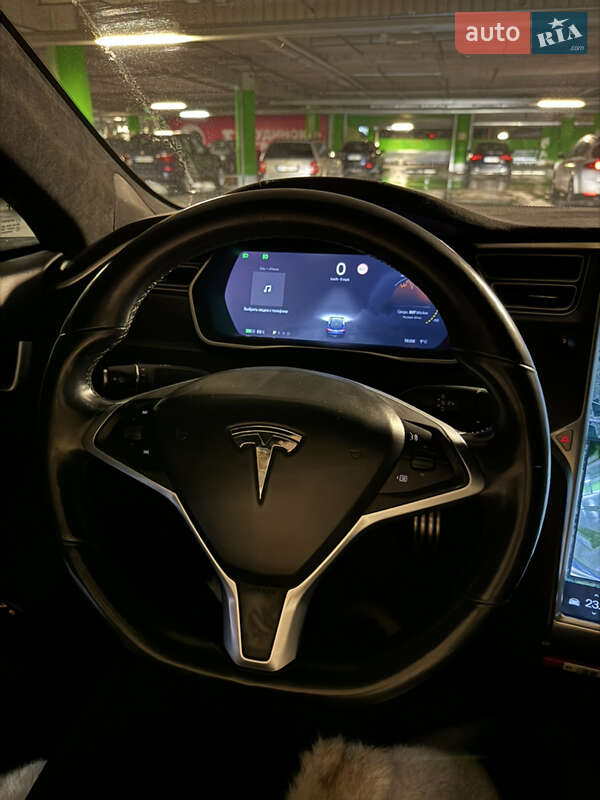 Tesla-29