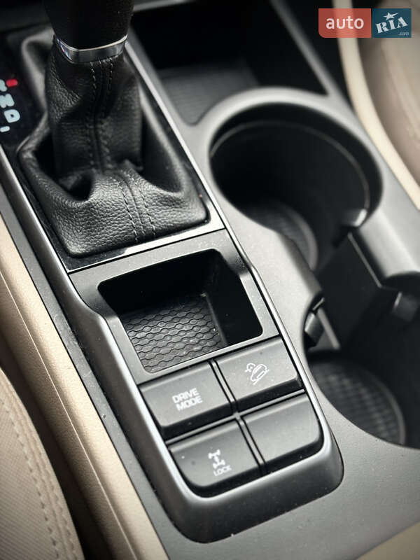 Hyundai-15