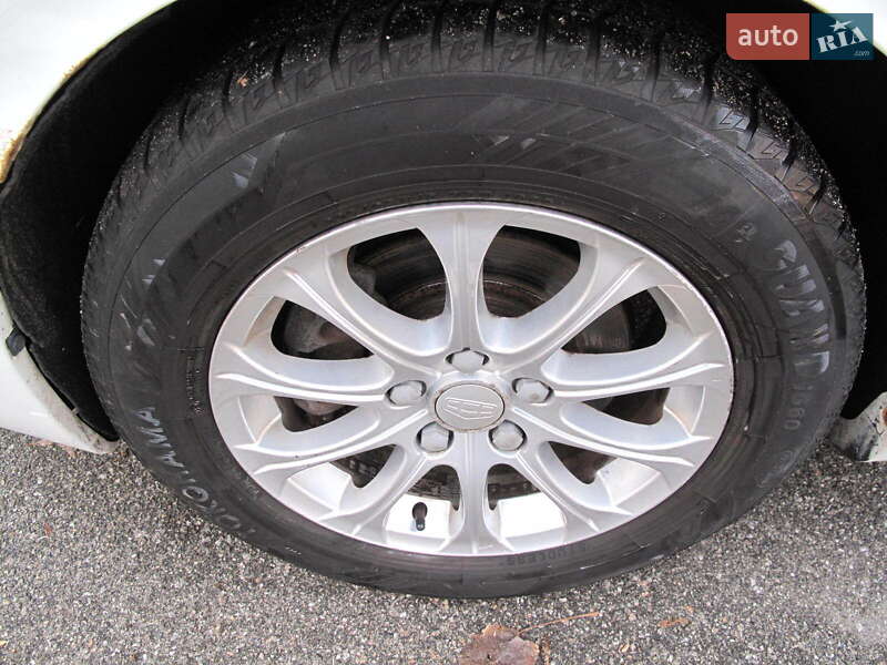 Geely Emgrand 8 (EC8) 2014