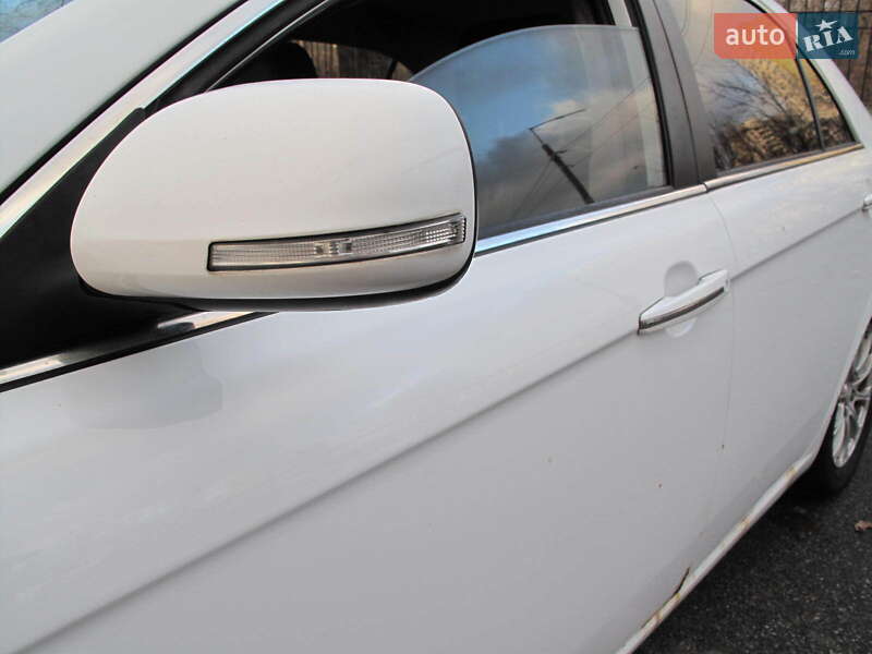 Geely Emgrand 8 (EC8) 2014