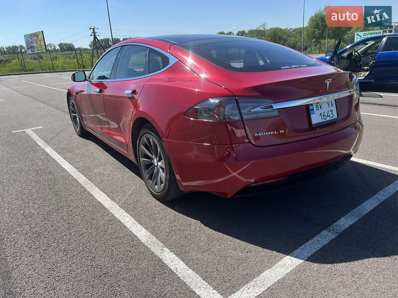 Tesla Model S 2017