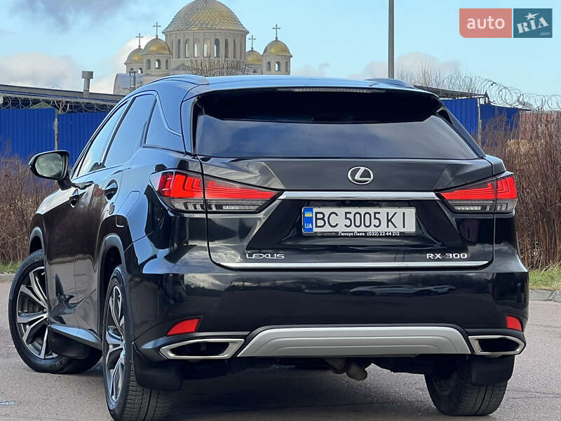 Lexus RX 2019
