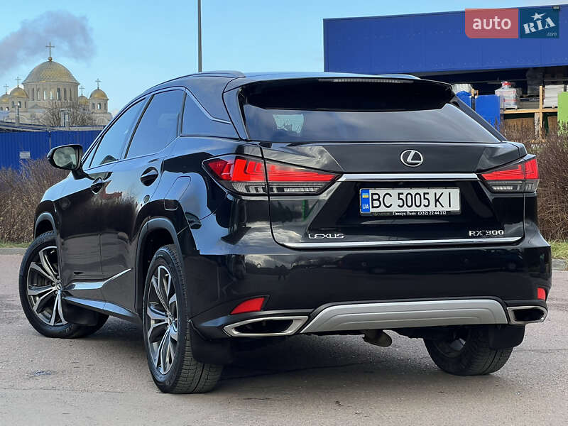 Lexus RX 2019