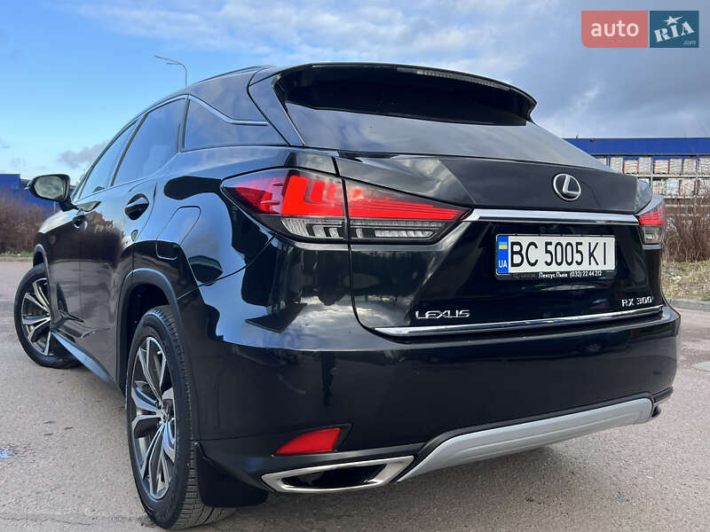 Lexus RX 2019