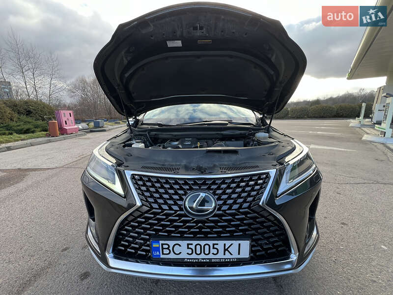 Lexus RX 2019