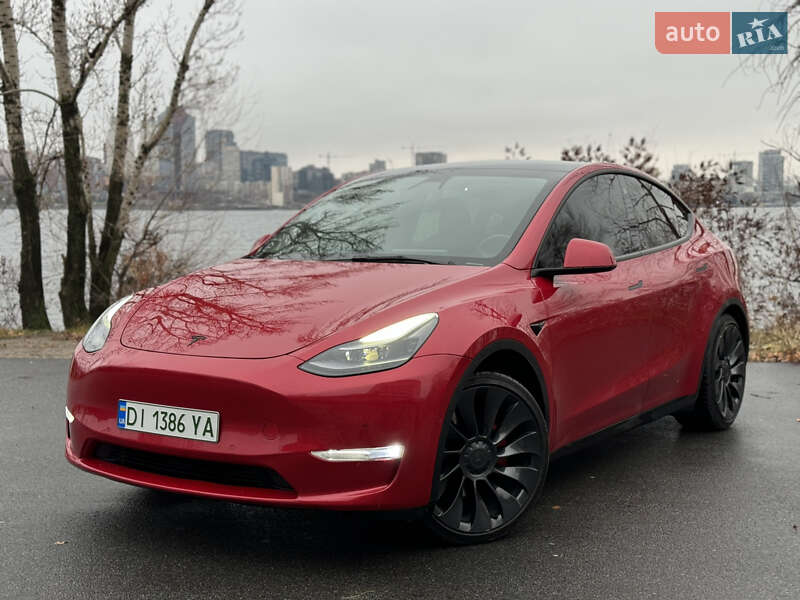 Tesla-4