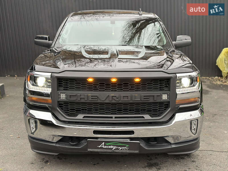 Chevrolet Silverado 2018