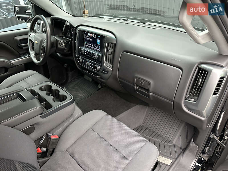 Chevrolet Silverado 2018