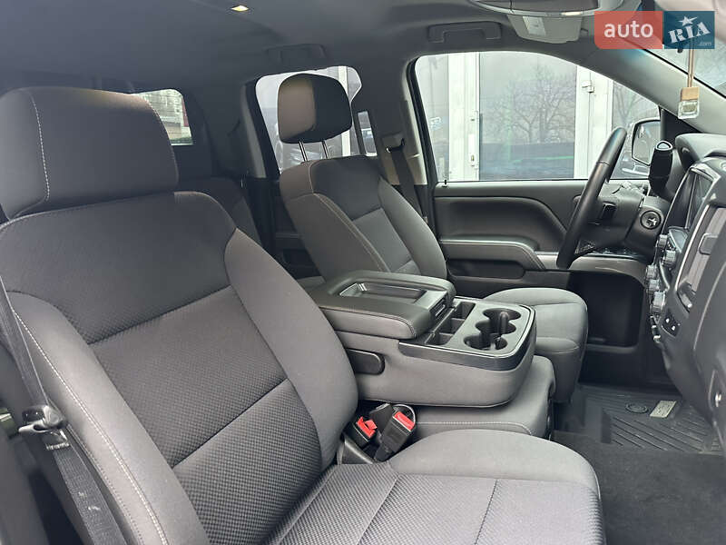 Chevrolet Silverado 2018