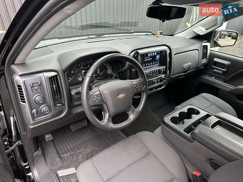 Chevrolet Silverado 2018