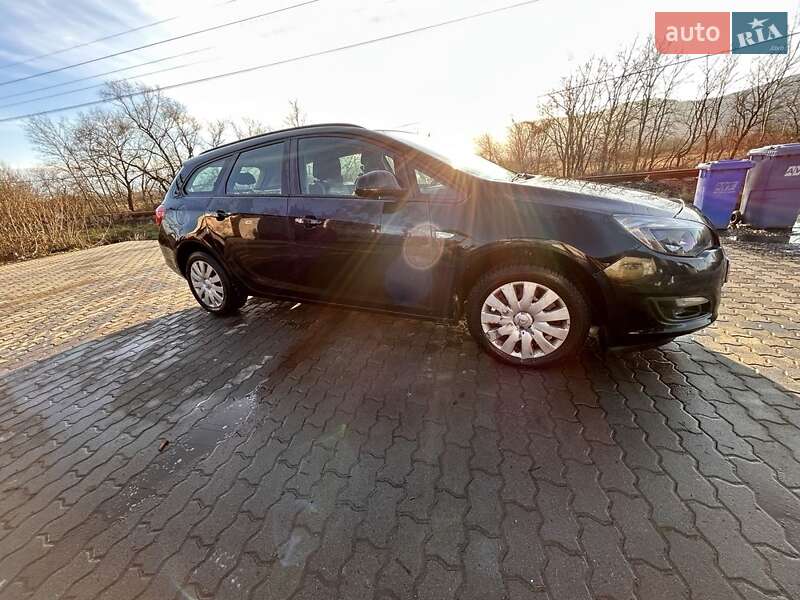 Opel Astra 2013