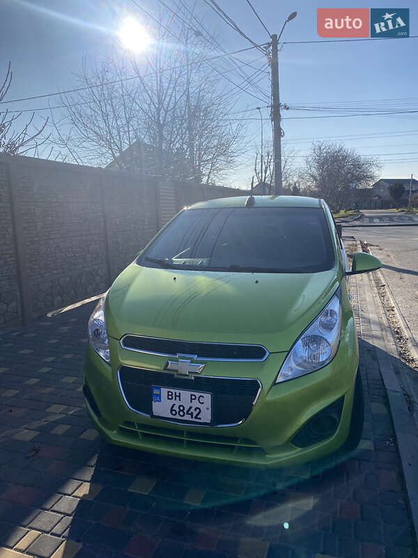 Chevrolet Spark 2015