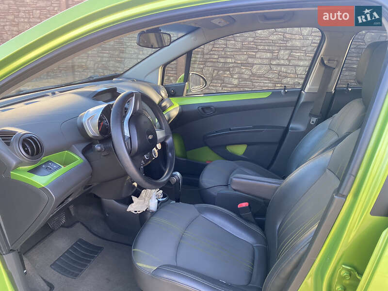 Chevrolet Spark 2015