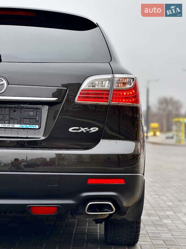Mazda CX-9 2011