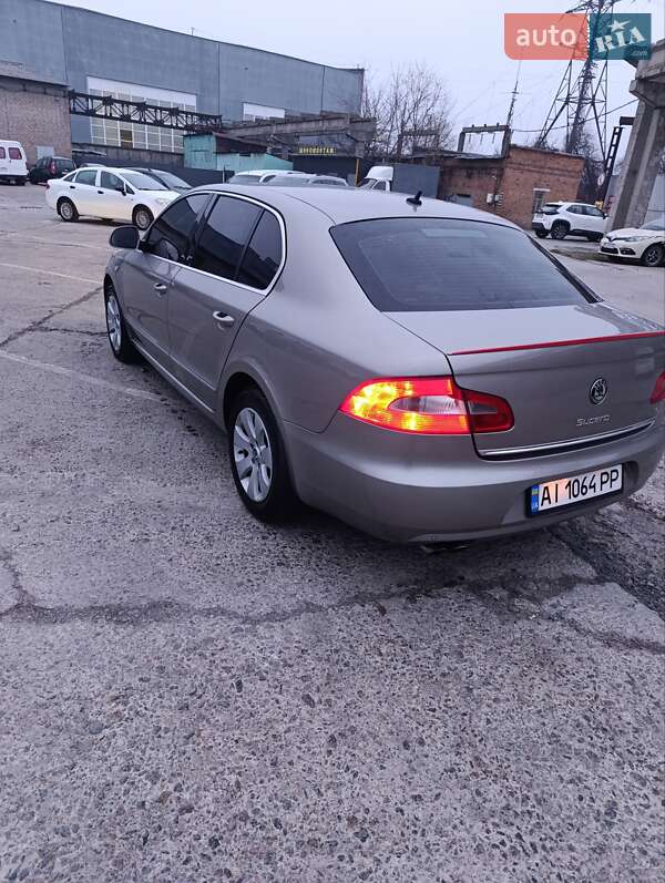 Skoda Superb 2009