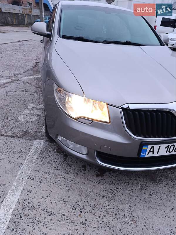 Skoda Superb 2009