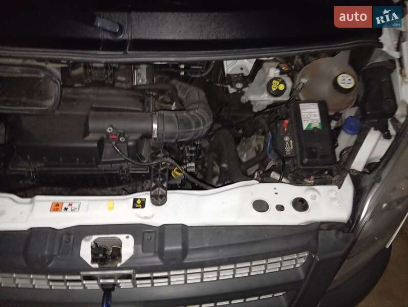 Ford Transit Connect 2012