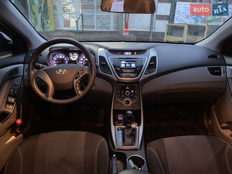 Hyundai-6