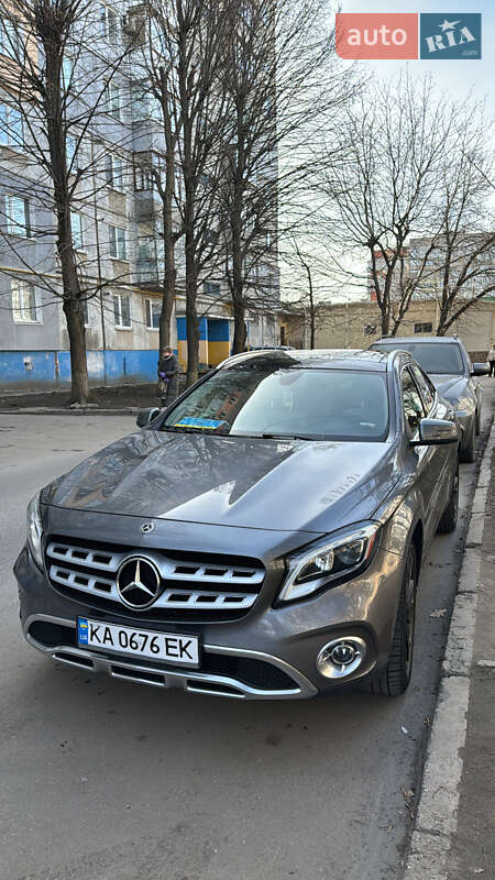 Mercedes-Benz GLA-Class 2018