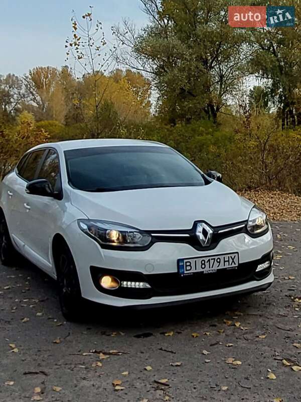 Renault-9
