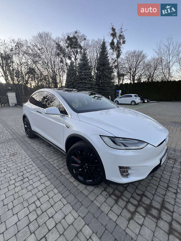 Tesla-21
