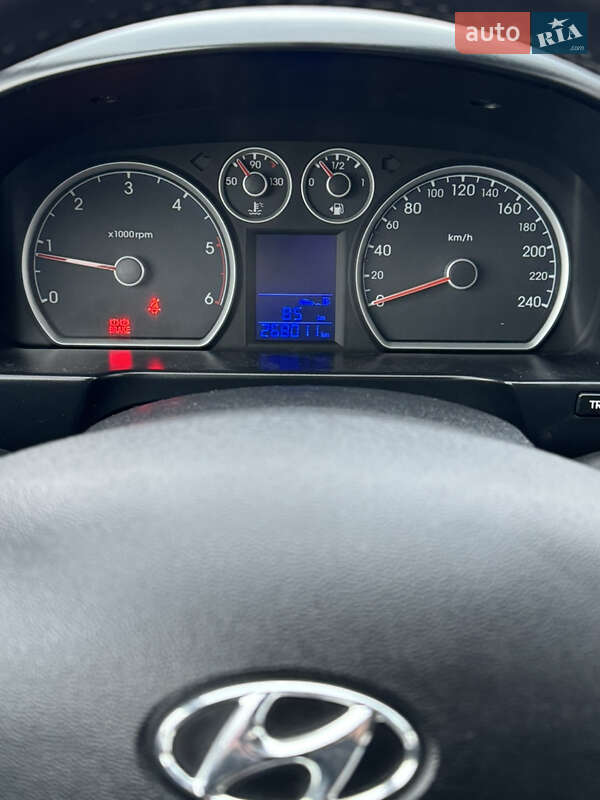 Hyundai-11