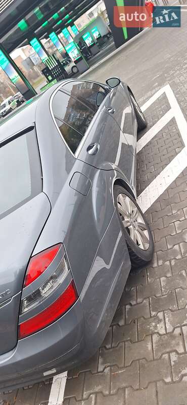 Mercedes-Benz S-Class 2007