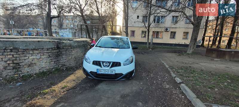 Nissan-4