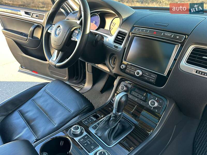Volkswagen Touareg 2014