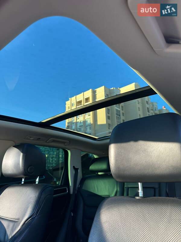 Volkswagen Touareg 2014