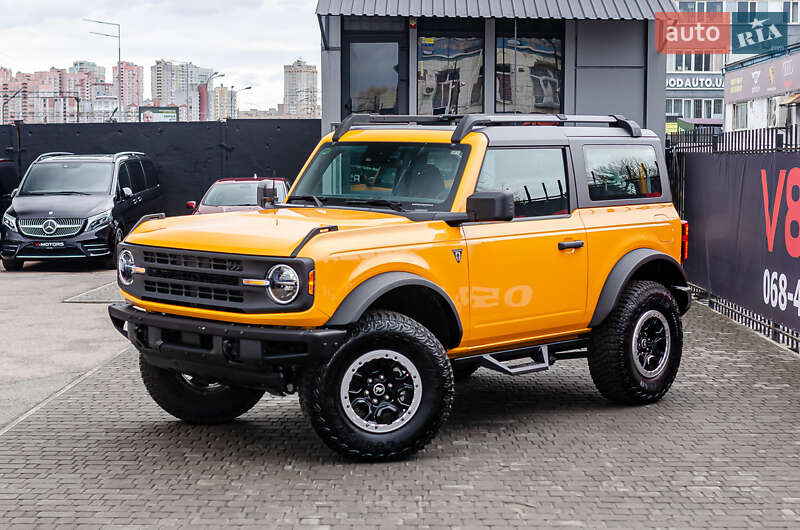 Ford Bronco 2022