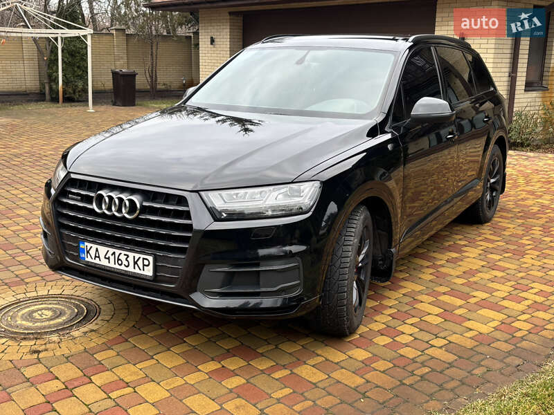 Audi Q7 2018