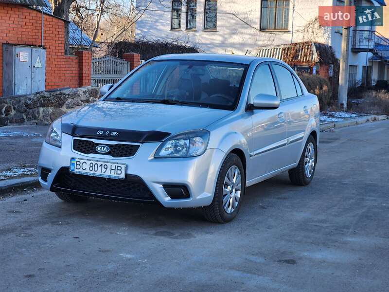 Kia Rio 2010