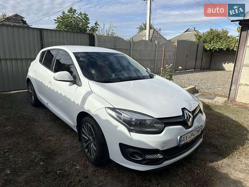 Renault-9