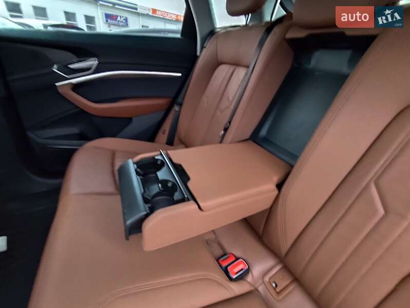 Audi e-tron Sportback 2020